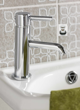 ELGIN CLOAKROOM MONO BASIN MIXER WITH SLOTTED PUSH WASTE